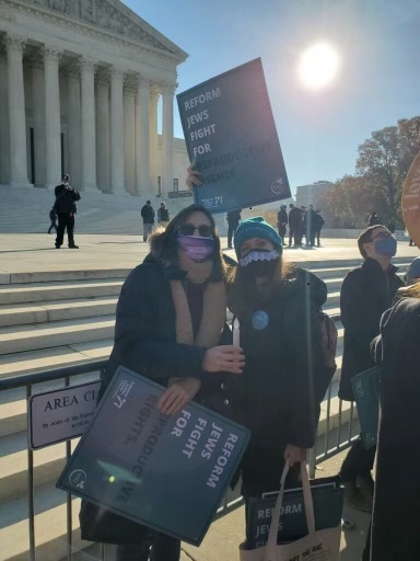 Lillie and Shoshana repro rights rally pic